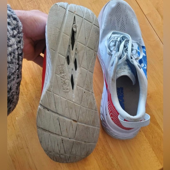 HOKA Carbon X Men’s Running Shoes in 11.5 - Picture 4 of 4